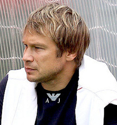 Дмитрий Попов